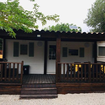 Mobil-Home Sur Terrain Prive Serignan Exterior photo